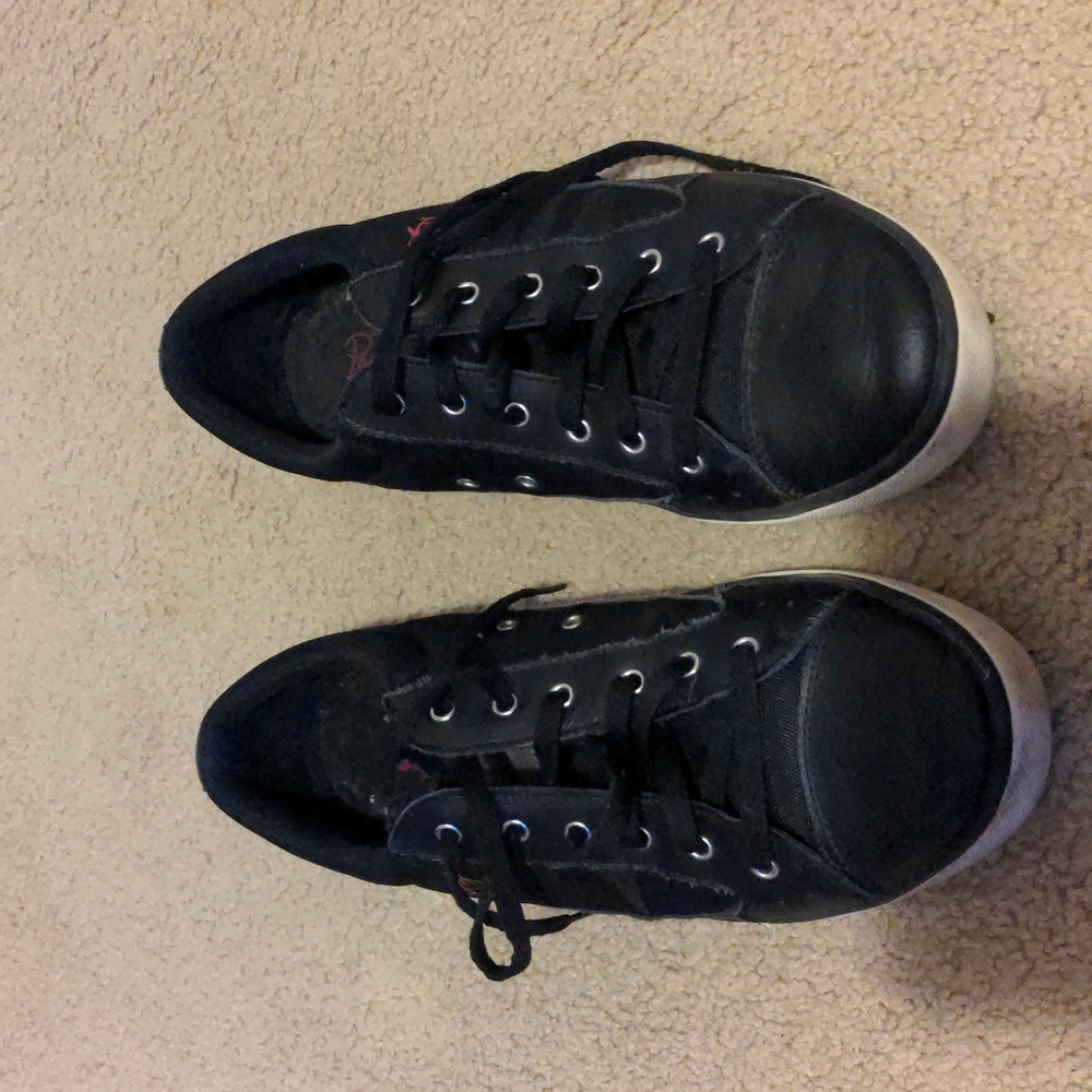 Penguin size 12